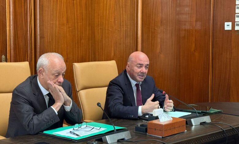 أديب بنبراهيم يقود اجتماعا بالدار البيضاء لتسريع معالجة المباني الآيلة للسقوط % أديب بنبراهيم يقود اجتماعا بالدار البيضاء لتسريع معالجة المباني الآيلة للسقوط