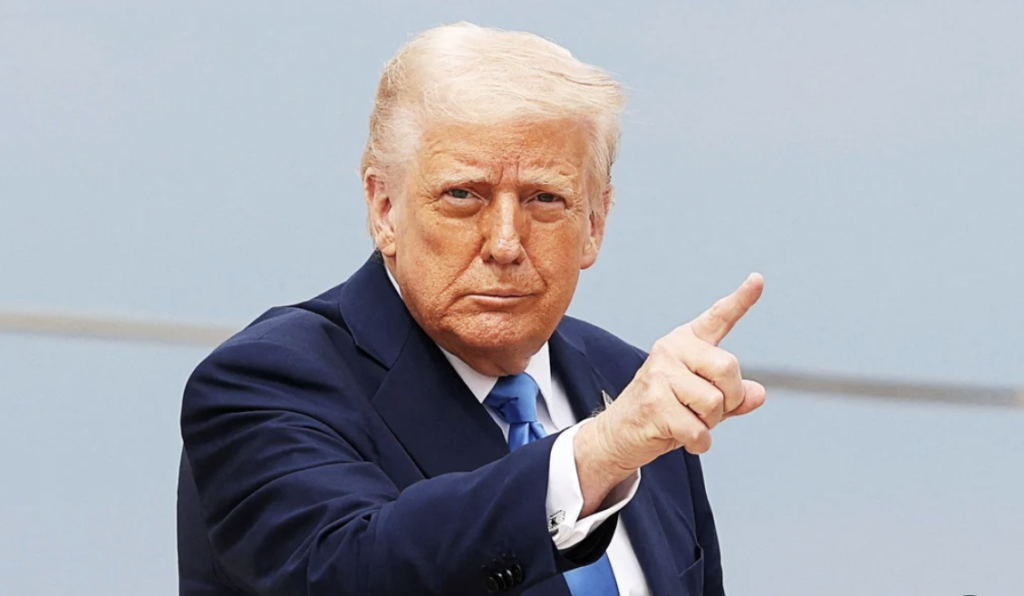 ترامب يطلق سباق المعادن في إفريقيا لمواجهة نفوذ الصين