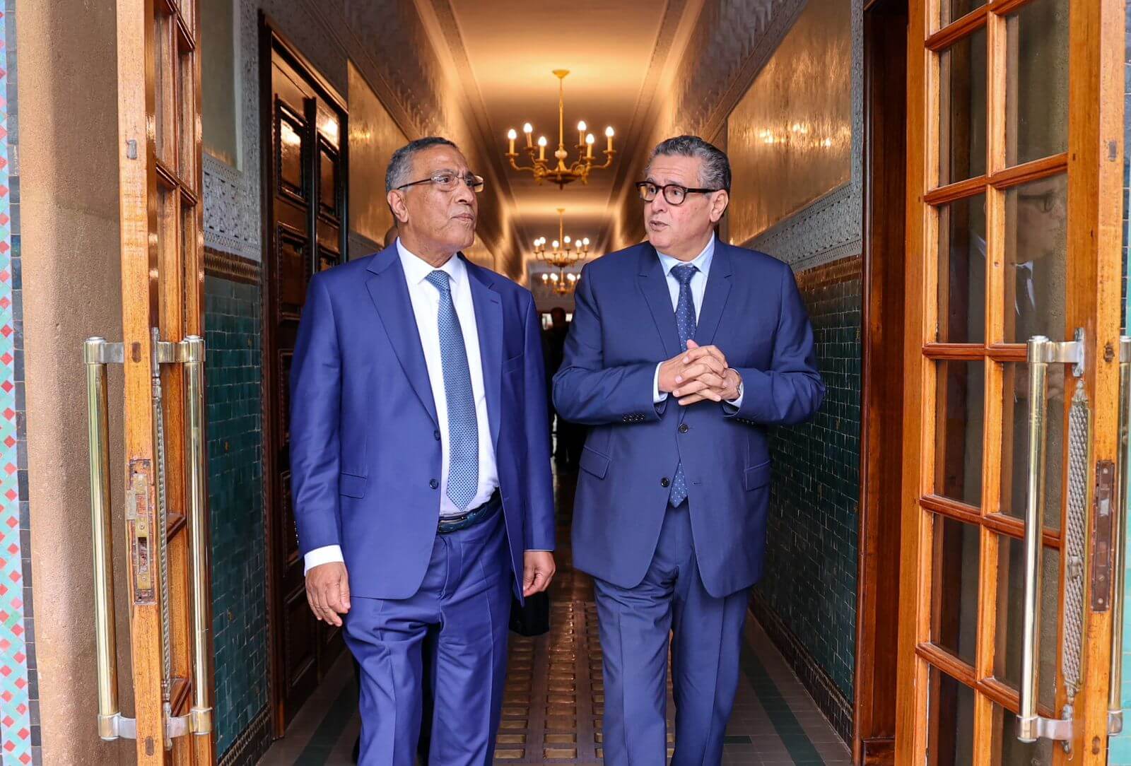 موخاريق ينتقد غلاء المعيشة ويصعّد ضد قانون الإضراب بالمغرب