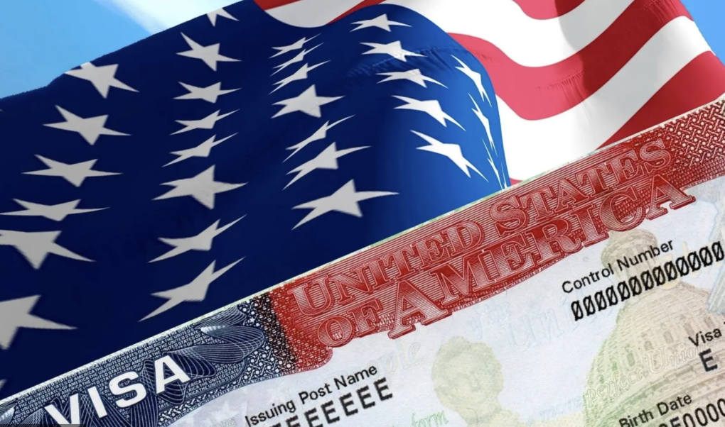 أمريكا تفرض ضمان 15 ألف دولار للتأشيرة وتثير الجدل % أمريكا تفرض ضمان 15 ألف دولار للتأشيرة وتثير الجدل