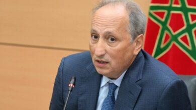 استغلال موظفين يهز وزارة التربية… دعوات للتحقيق