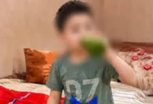 فيديو صادم لطفل يُجبر على شرب الكحول يثير الغضب بالمغرب