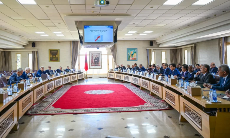 لفتيت يطلق مشاورات الانتخابات التشريعية مع الأحزاب