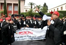 نقباء سابقون يحذرون من تراجعات في مشروع قانون المحاماة