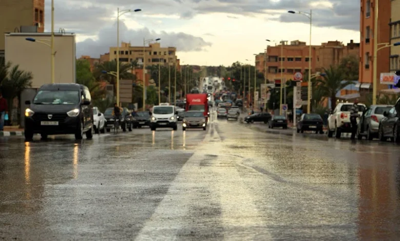 نشرة إنذارية.. أمطار رعدية قوية وبرد مرتقبان بعدد من مناطق المغرب