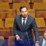 عمر الأزرق يدعو إلى تسريع تنزيل المجموعات الصحية الجهوية