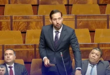 عمر الأزرق يدعو إلى تسريع تنزيل المجموعات الصحية الجهوية