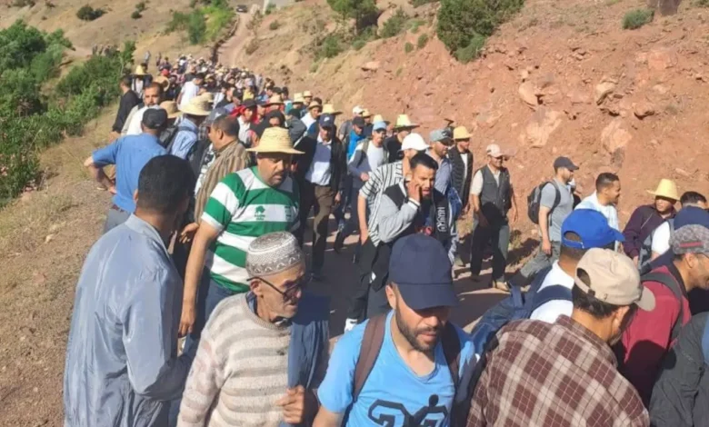 احتجاجات أزيلال تعيد معاناة الدواوير الجبلية إلى الواجهة
