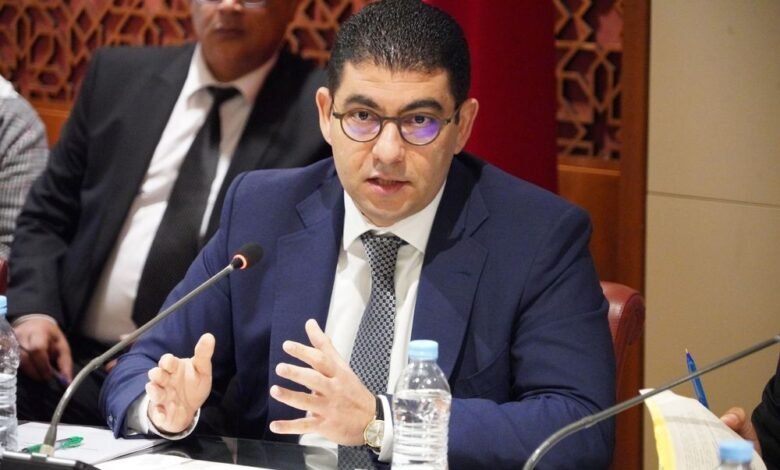 لجنة المستشارين تصادق على مشروع إعادة تنظيم المجلس الوطني للصحافة % لجنة المستشارين تصادق على مشروع إعادة تنظيم المجلس الوطني للصحافة