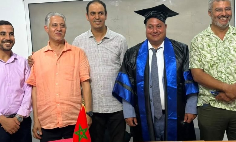 مبارك بدري يناقش هوية مغاربة العالم ويتوج بالماستر % مبارك بدري يناقش هوية مغاربة العالم ويتوج بالماستر