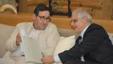 موظفو التجهيز يضربون وبركة يواصل هندسة الانتظار