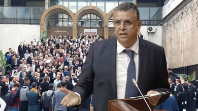 انسداد تام بين المحامين ووهبي يضع التحكيم الملكي على طاولة النقباء