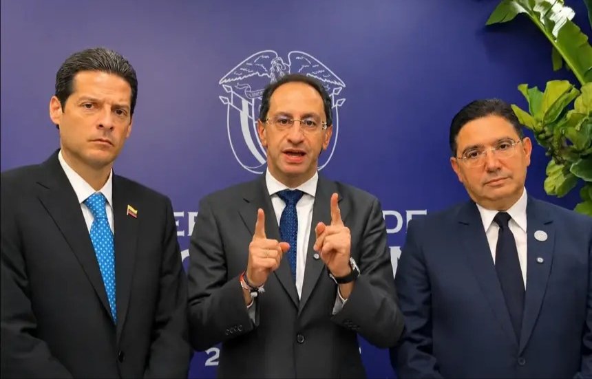 كولومبيا تحسم موقفها.. اعتراف رسمي بسيادة المغرب على الصحراء