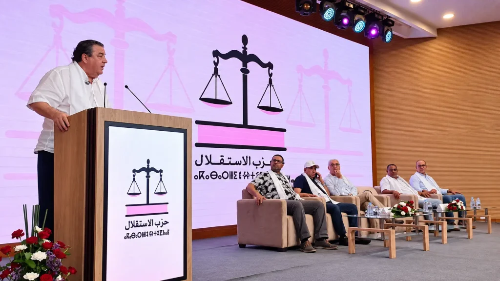 السنتيسي يرقص على جراح الحرفيين بالولجة