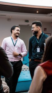 4 Collaborateurs Deloitte Extended Services