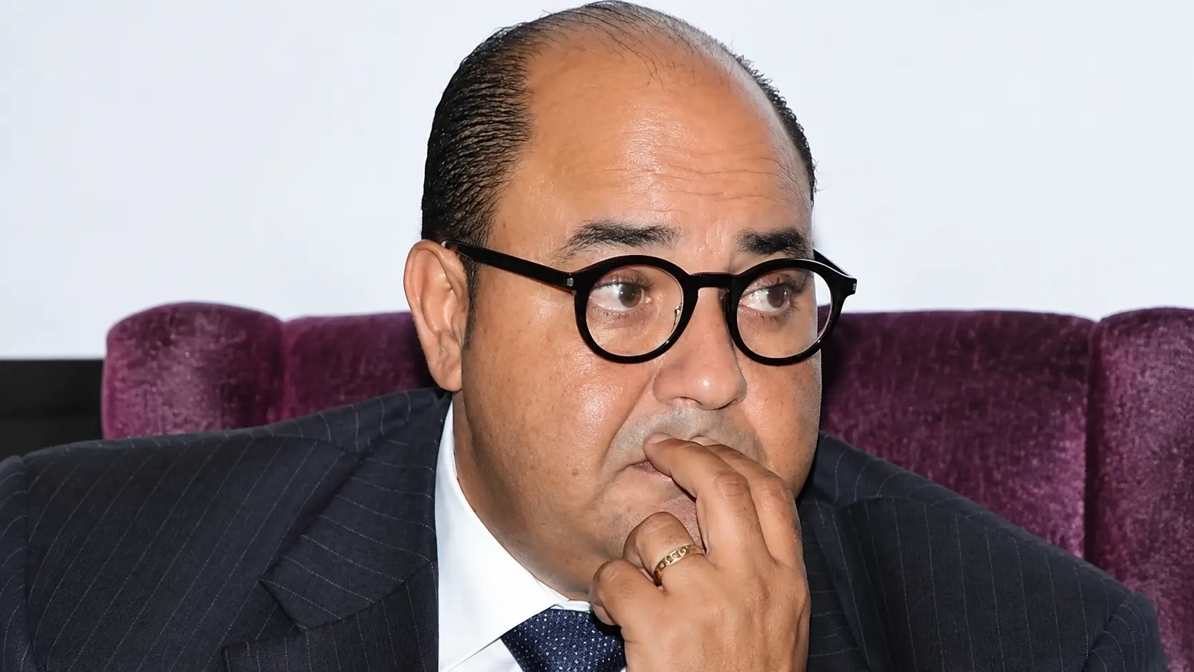 مكتب دراسات ودين بنكي.. ما الذي يحيط بالوزير مزواري؟
