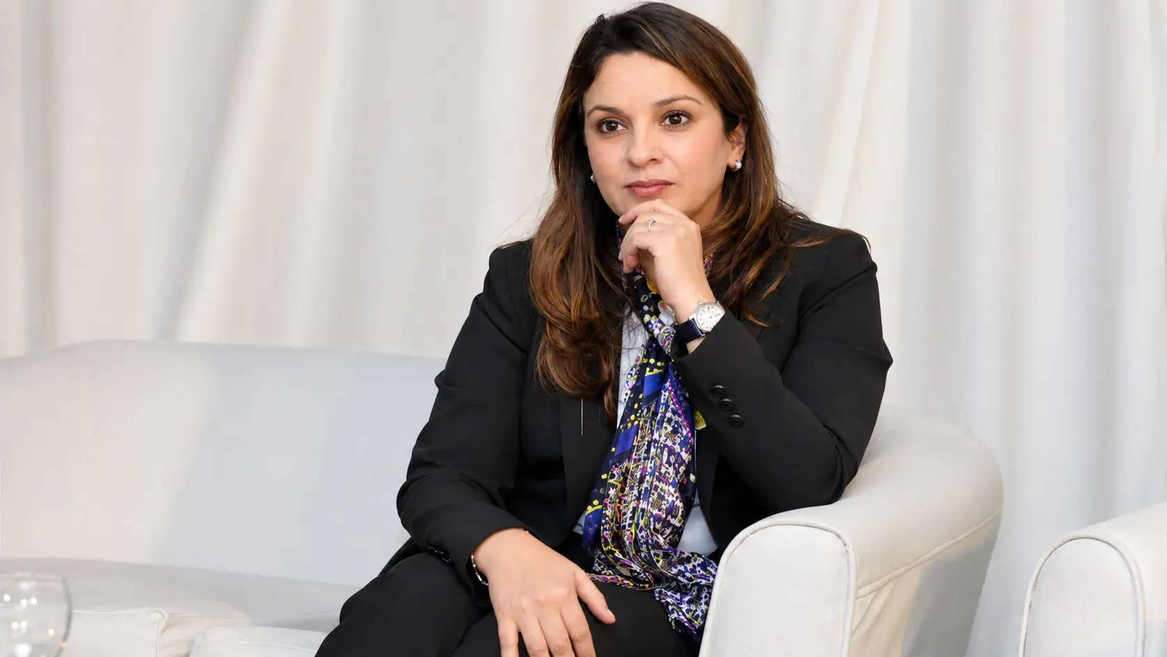 شرفات أفيلال تعود إلى الواجهة بعد ثماني سنوات من مغادرة الحكومة
